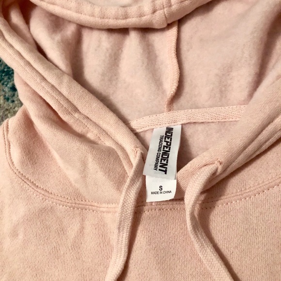 Independent Trading Co. | Crop Hooded Pullover - Picture 4 of 4